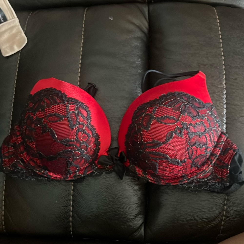 Very sexy plunge